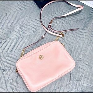 Michael Kors cross body purse